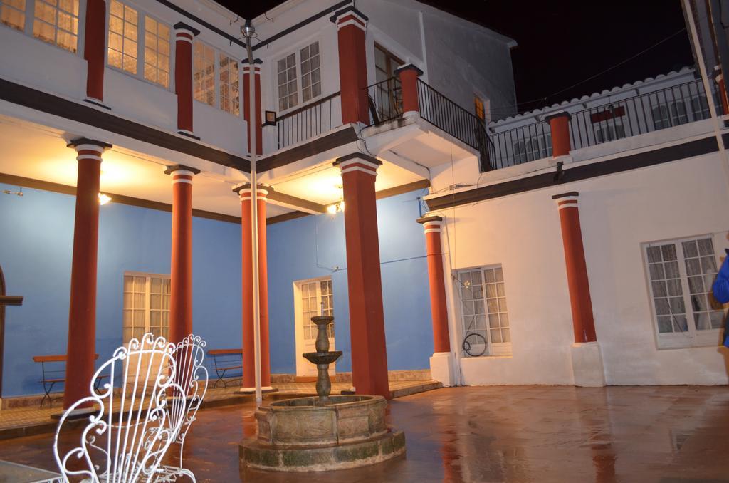 Casa Solariega Hostal B&B Sucre Exterior foto