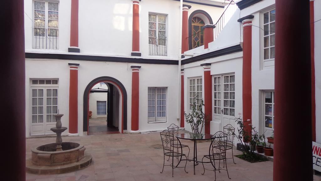 Casa Solariega Hostal B&B Sucre Exterior foto